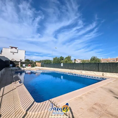 First Floor 2 Bedroom Near Emerald Isle Lf13 Orihuela